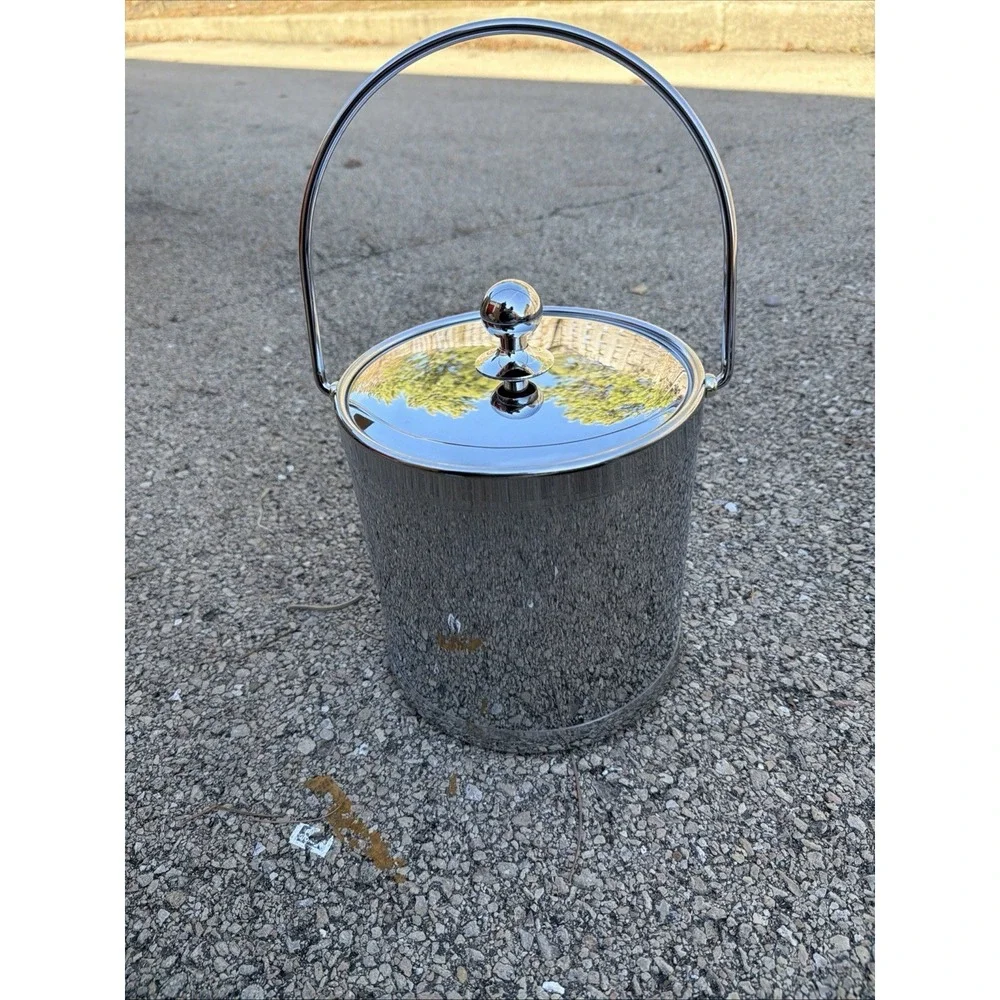 Vintage Kraftware Ice‎ Bucket Chrome Lid Handle Cork Base Barware